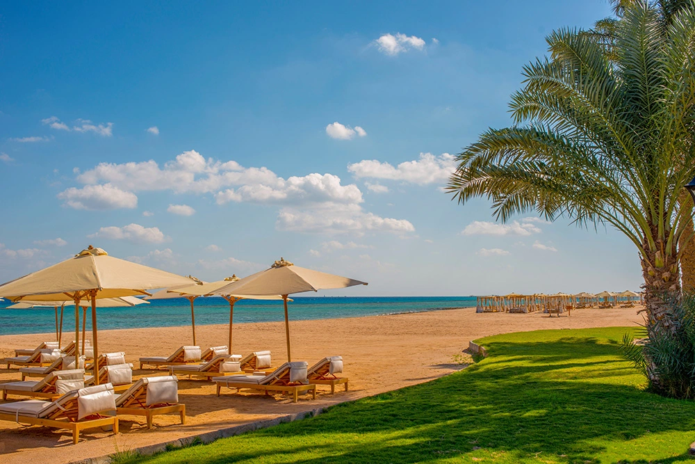 Plaja Sahl Hasheesh – Un Colț de Paradis lângă Hurghada