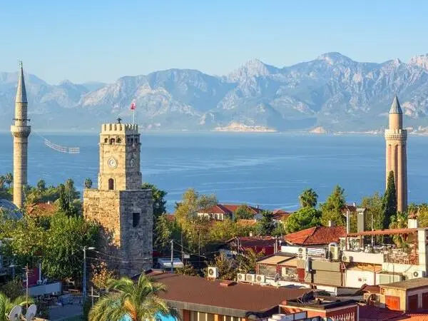Ce să nu ratezi într-o excursie de o zi din Antalya: atracții și excursii populare